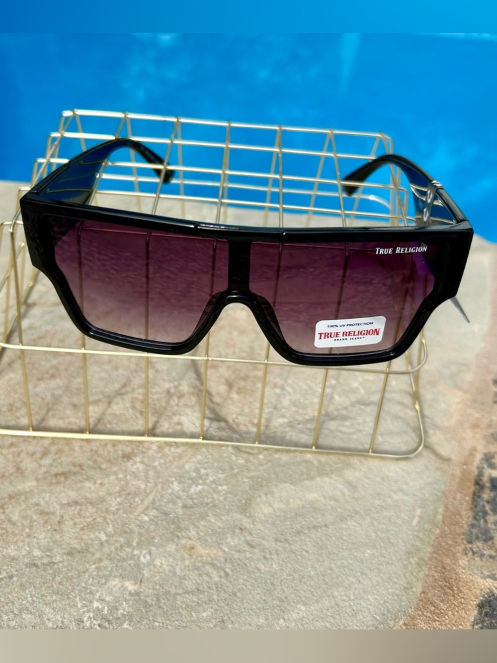 True Religion Men’s sunglasses